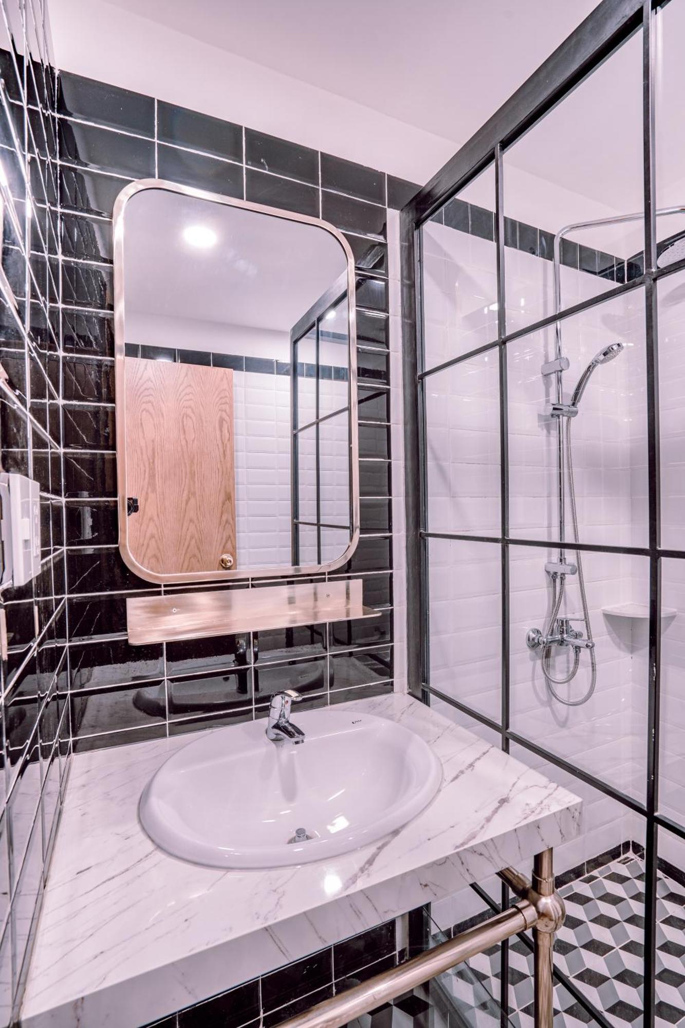 Mint Hotel Bui Vien Q1 Ho Chi Minh City Exterior photo